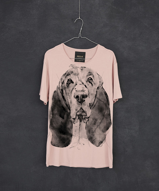 t-shirty męskie Basset Dog - Męski T-shirt z wysokiej jakości wiskozy - light pink