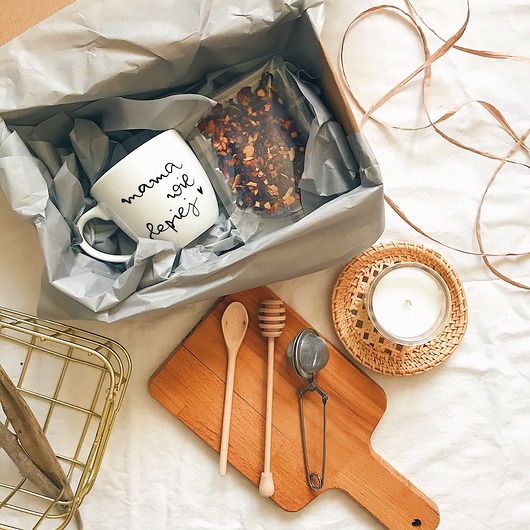 Zestaw z herbatą i świeczką MAMA WIE LEPIEJ my mug company