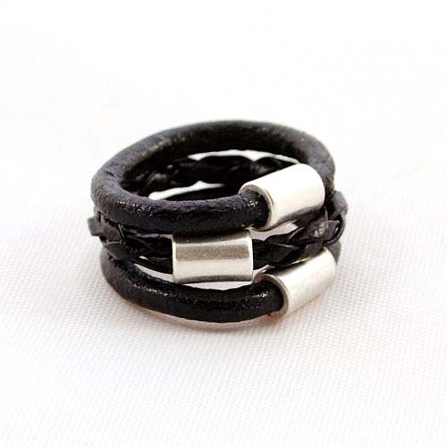 Black rings Djenka
