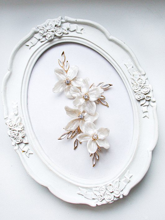 Ślubne ozdoby do włosów Kwiatowa winorośl do włosów - elegancka ozdoba do włosów