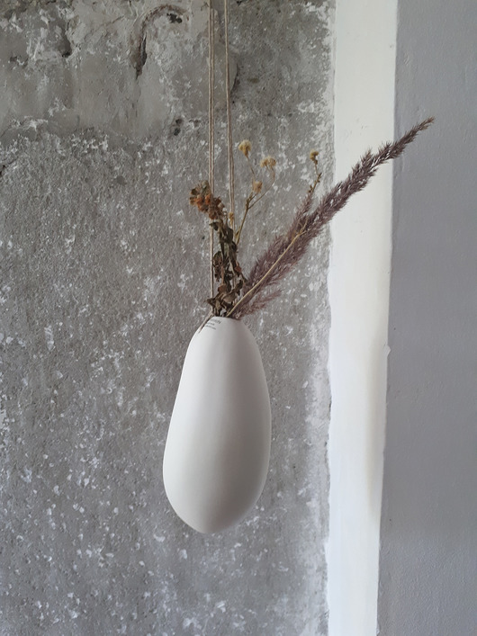 wazon wiszący mały  porcelana naniby