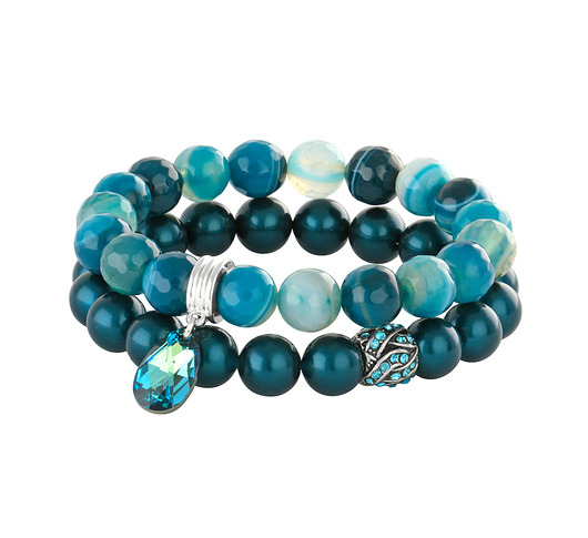 Pearly chic. - Ocean blues. Lavoga