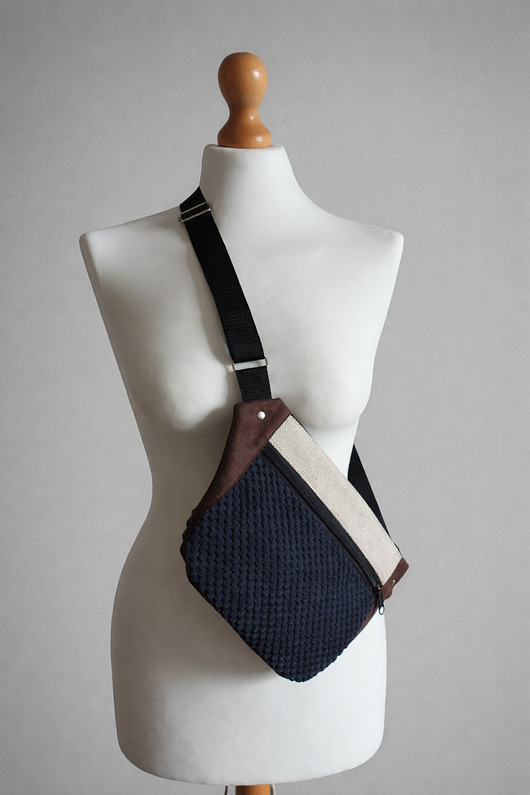 saszetka nerka Damska nerko-torebka.