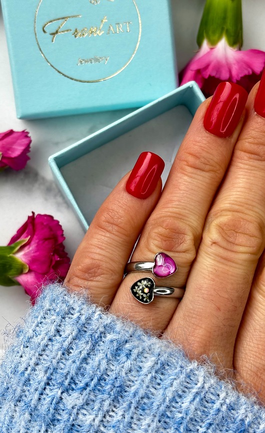 pierścionek z żywicy Pierścionek black and pink