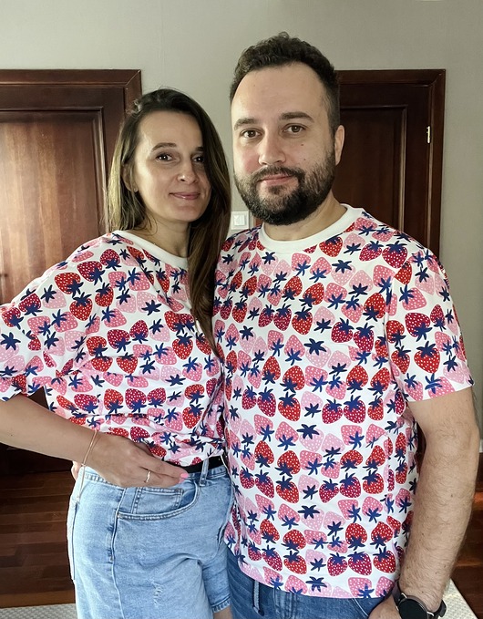 t-shirt damskie T- shirt Damski oversize -truskawki na ecru