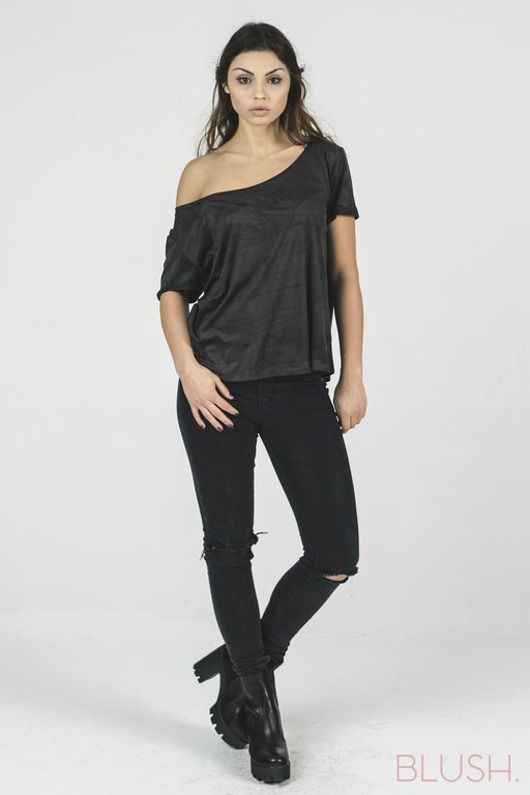Czarna zamszowa bluzka oversize Ablush
