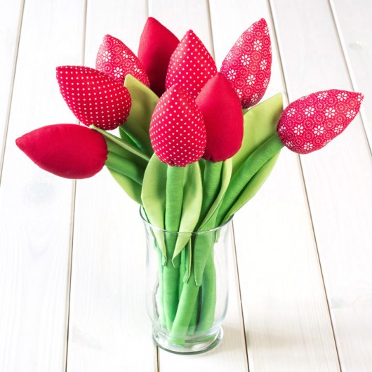 TULIPANY, czerwony bawełniany bukiet MYK STUDIO