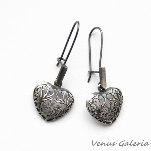 Kolczyki srebrne - Heart black VENUS GALERIA