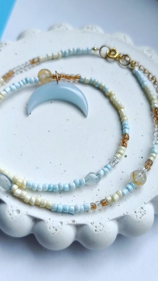 korale Naszyjnik BEADS z księżycem