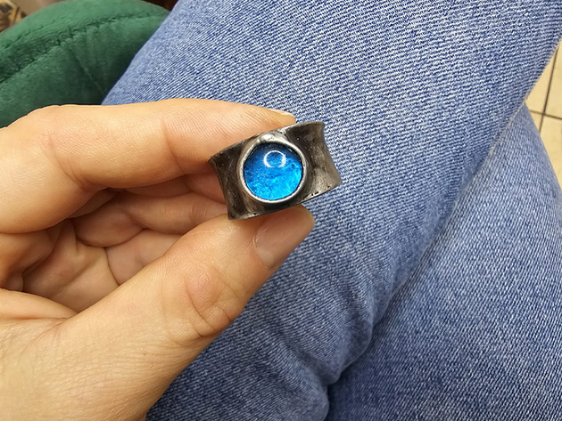pierścionki srebrne Obrączka z niebieskim oczkiem, widering