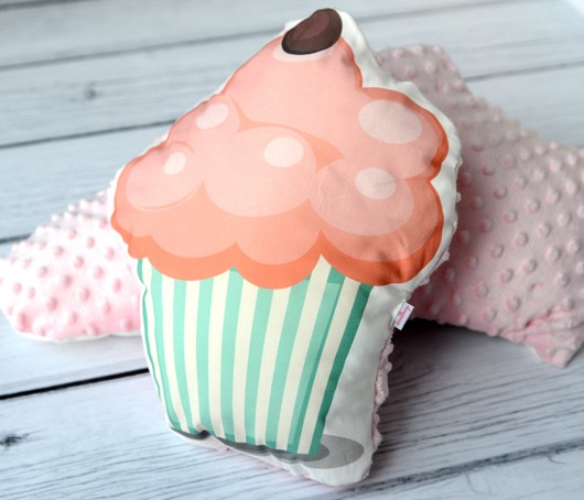Poduszka dekoracyjna muffin smalldesign