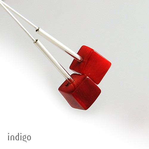 QUBred studio INDIGO