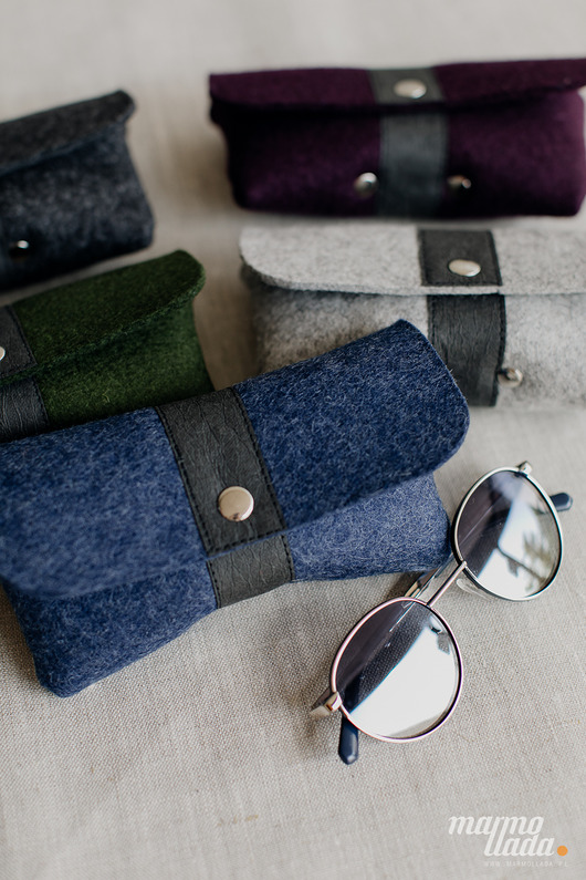 etui na okulary Marmollada - etui filcowe NA OKULARY indygo + C