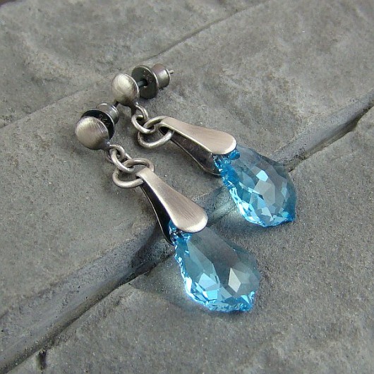 Kryształki Aqua w oksydowanym srebrze RayOfArt