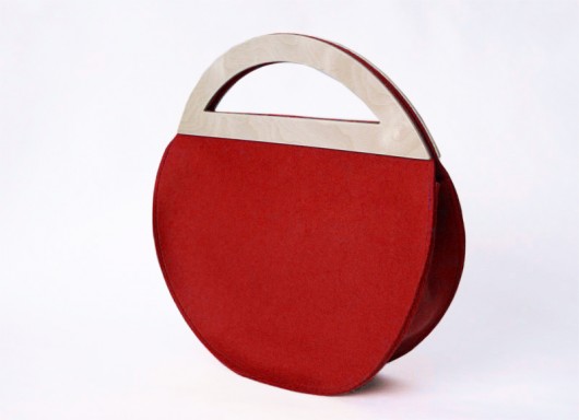 Round felt bag Red moo studio