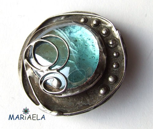 BROSZKA MARZYCIELKI MARIAELA