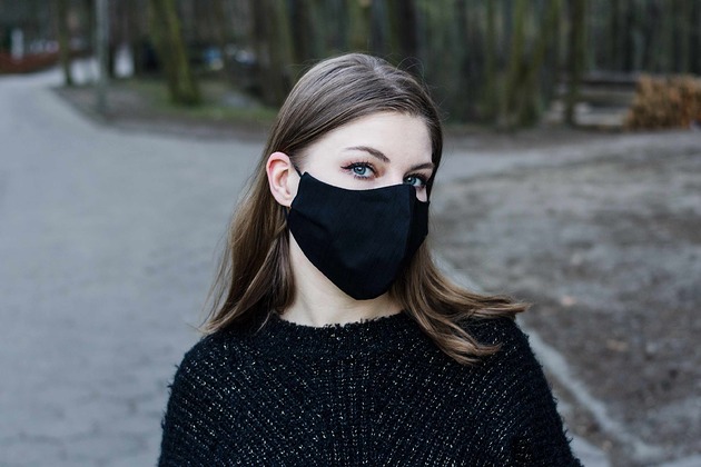maseczka  bawełniana  ochronna dopasowana czarna Non Tess