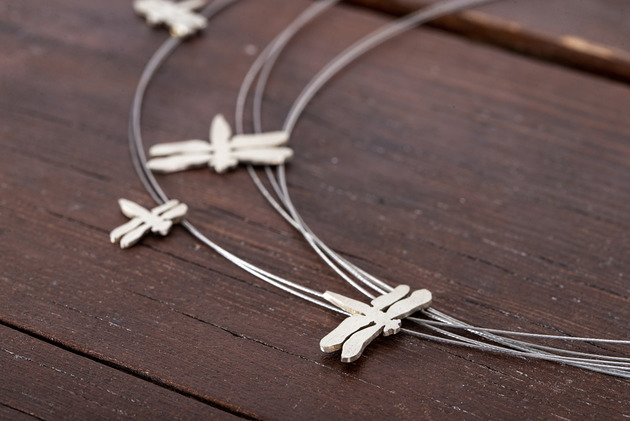 kolie Naszyjnik  5 ważek- srebrny