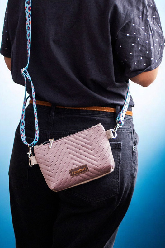 torebki mini Mini kopertówka z pikowanego weluru