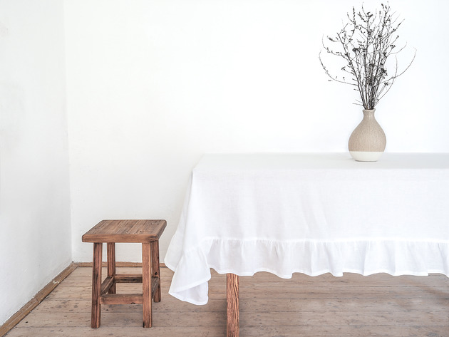 obrusy i serwetki Lniany obrus z falbanką PURE WHITE