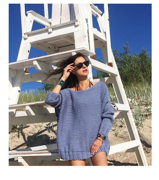 swetry damskie  Sweter handmade oversize  baby blue z wełną