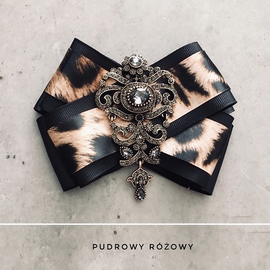 Brosza  Panterka NEW Pudrowy Różowy