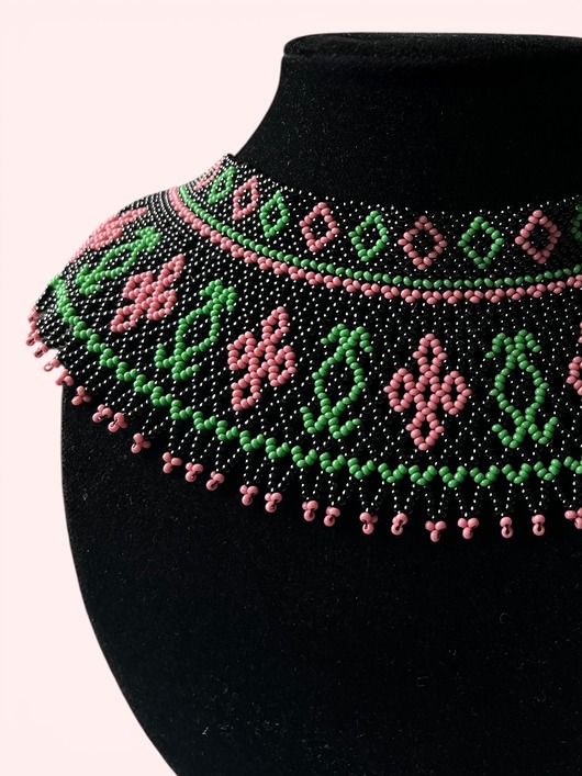 kolie Naszyjnik koralikowy w stylu Łemkowskim, kwiatowy wzór, ręcznie robiony