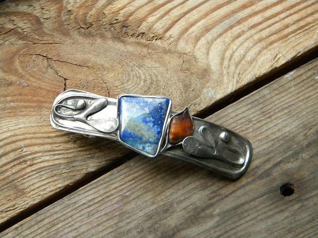 Lapis lazuli / bursztyn - klamra Beata Trotter
