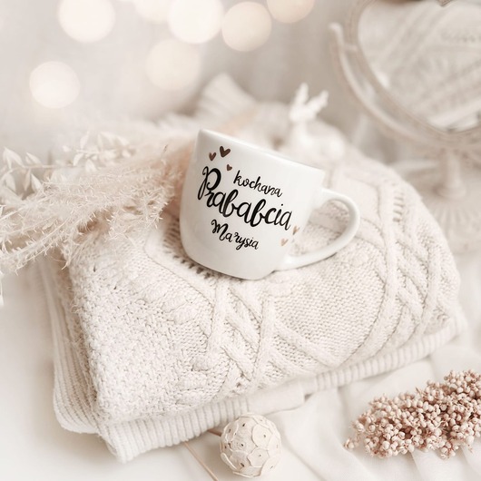 kubki Biały kubek porcelanowy z personalizacją 300 ml - motyw złotego serca, napisu