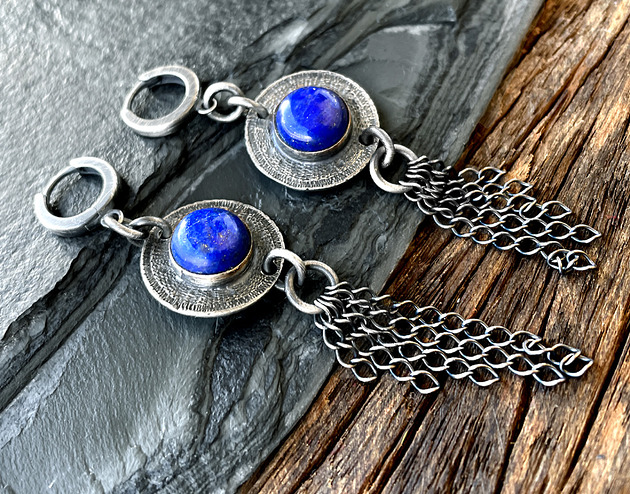 kolczyki srebrne Srebrne kolczyki tribal z naturalnym kamieniem, lapis lazuli