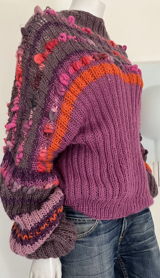 swetry damskie  Unikatowy sweter