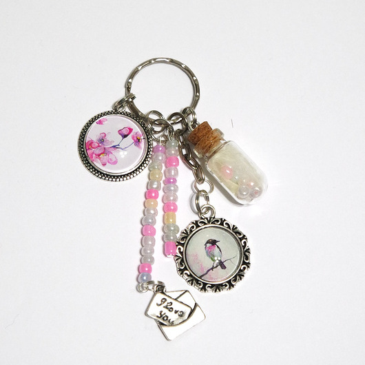 breloki Breloczek - Ptak, list miłosny, fiolka, pastelowy