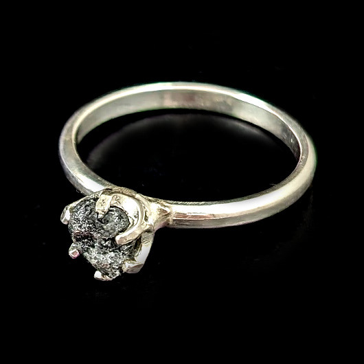 pierścionki srebrne Subtelny diament