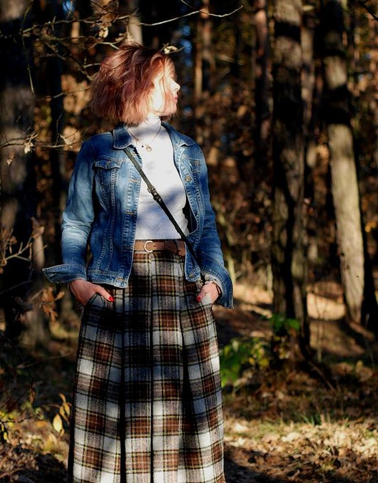 spódnice midi Wełniana spódnica w kratę