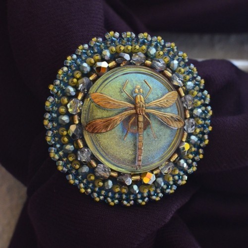 shiny buttons Made by Magda