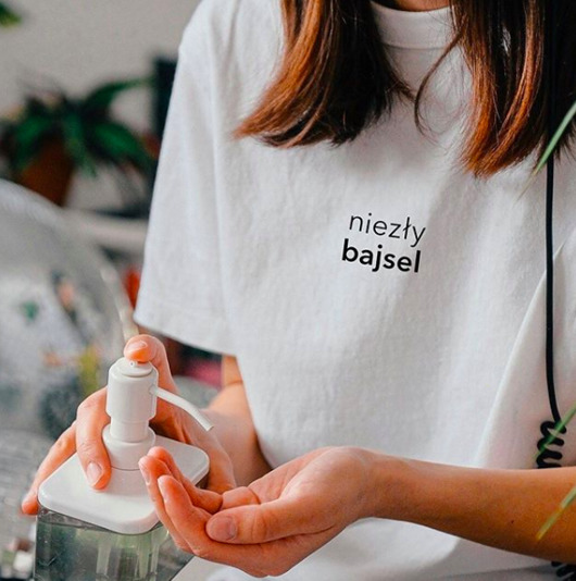 T-shirt niezły bajsel / white Wild Basic