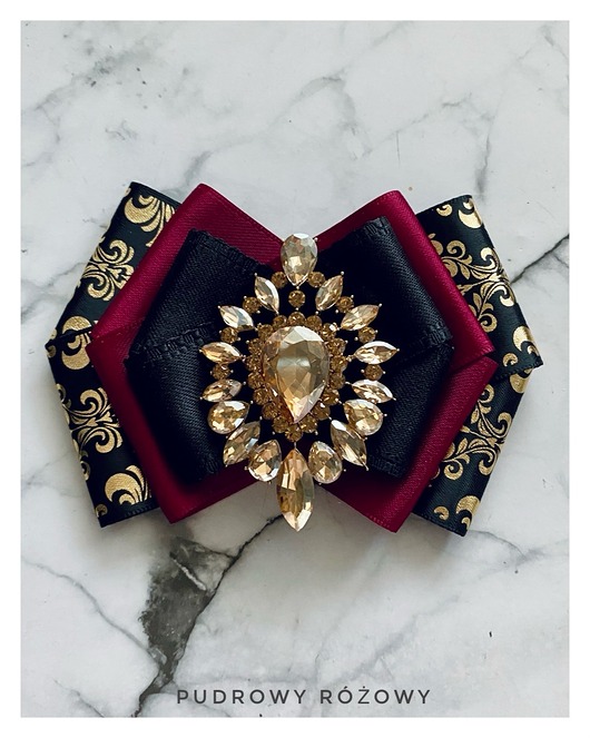 broszki Burgundowa Brosza z kryształem Szampańskim NEW