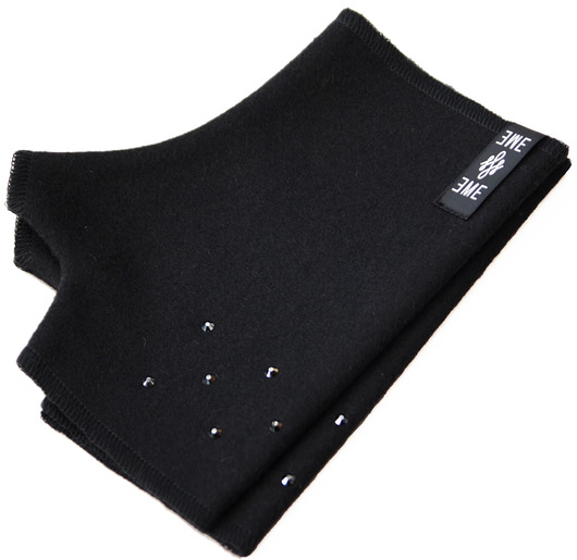 crystal gloves / black wool   EWE EME