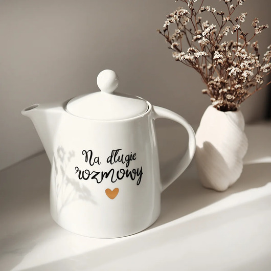 czajniki i dzbanki Biały dzbanek porcelanowy 1 litra - motyw złotego serca z napisem Na długie r