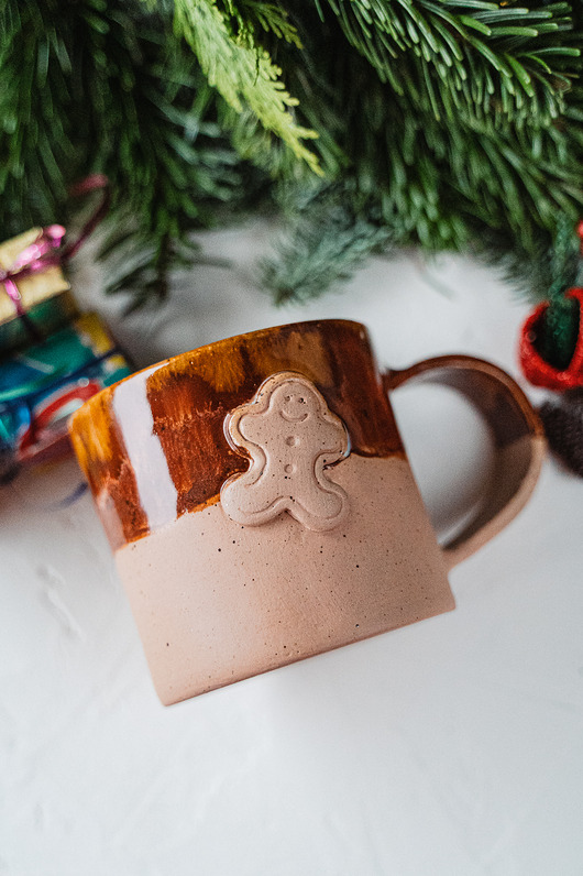 kubki Kubek z uchem Pierniczek