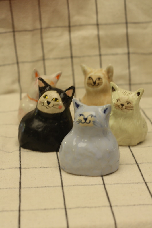 figurki i rzeźby Figurka kot. Ceramiczny kotek na kadzidło