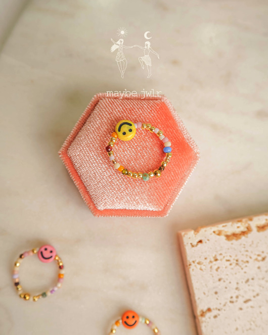 pierścionki elastyczne Pierścionek elastyczny Mix&Match żółty uśmiech