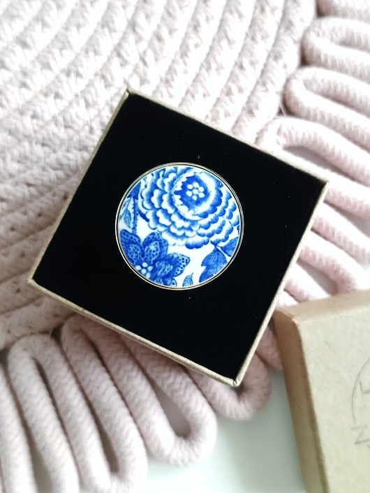 pierścionki - różne Pierścionek w kwiaty