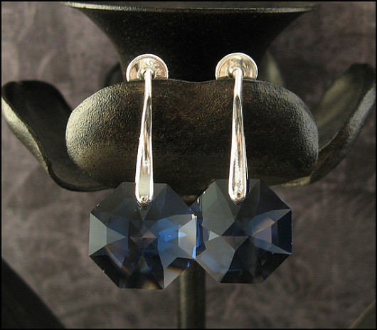 LUXURY- kryształ Swarovski Octagon Lily Dark Shapire  Little Dreamer