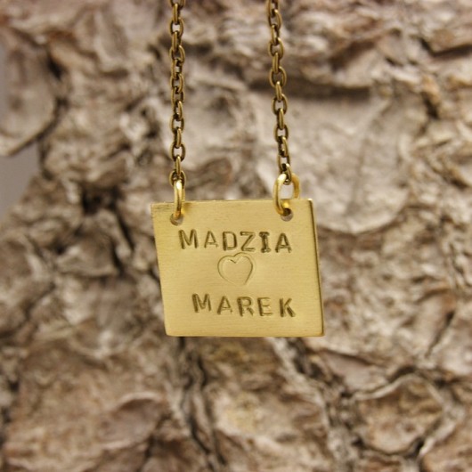 Personalna - brass plate (wybijana) SHEandHE
