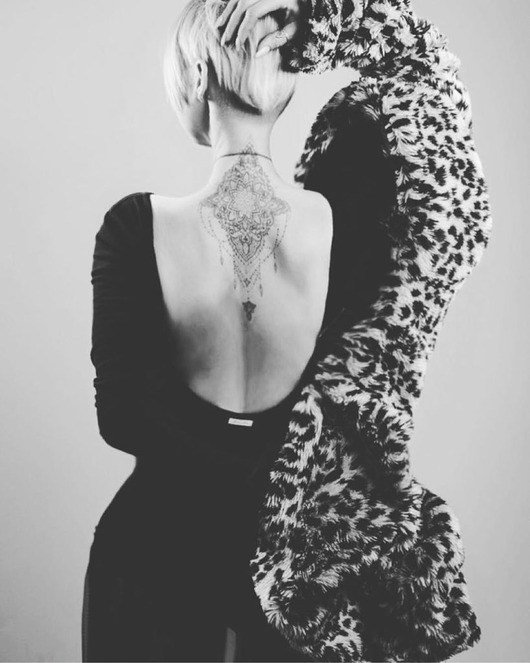 body damskie Body dla kobiet mocno wycięte plecy