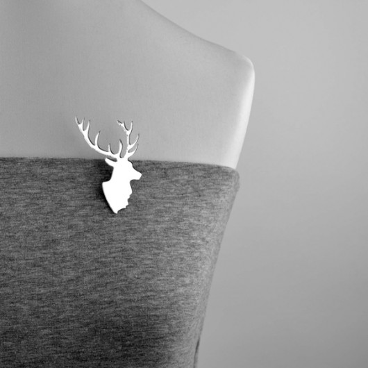 MirrorDeer 1 felt label