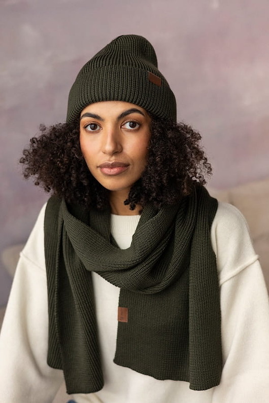 czapki damskie Czapka Cosy Days Oliwkowa Zieleń 100% Merino