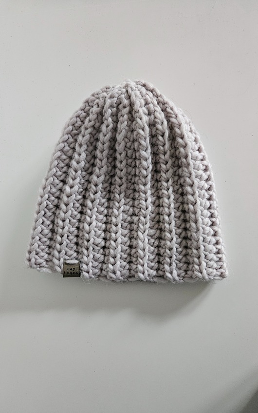 czapki damskie Czapka wełniana w kolorze kredy