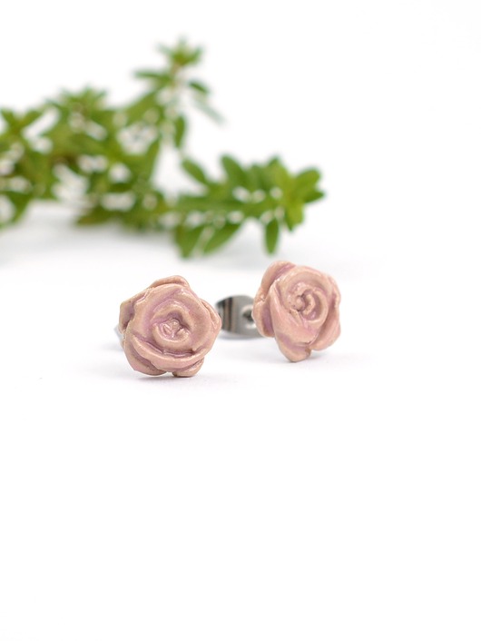 kolczyki ceramiczne Ceramiczne, różowe róże- kolczyki sztyfty 3d